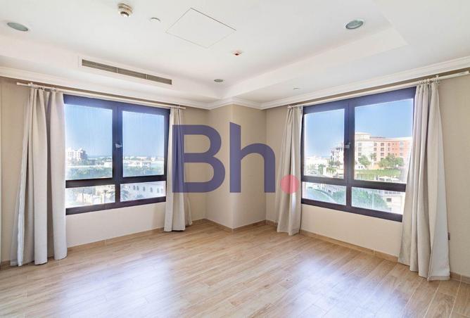 957864 - Property Image 3