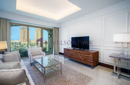 Apartment - 2 Bedrooms - 3 Bathrooms for rent in The St. Regis Marsa Arabia Island - Marsa Arabia - The Pearl Island - Doha