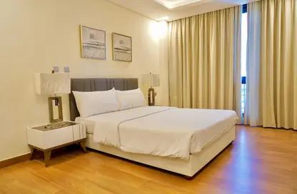 Apartment - 3 Bedrooms - 4 Bathrooms for rent in Giardino Villas - The Pearl Island - Doha