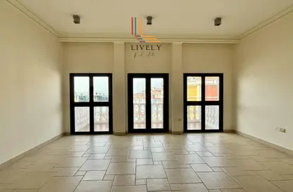 Apartment - 1 Bedroom - 2 Bathrooms for rent in Qanat Quartier - The Pearl Island - Doha