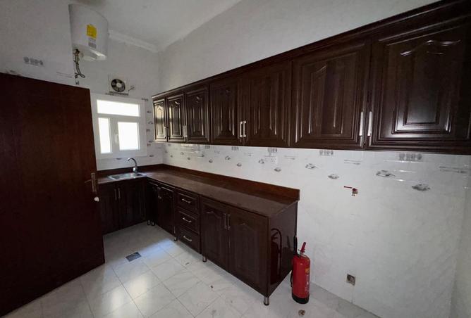 1004892 - Property Image 3