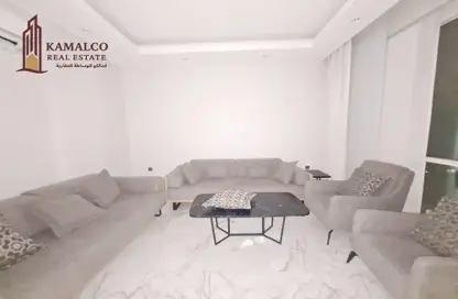Apartment - 2 Bedrooms - 2 Bathrooms for rent in Fereej Bin Mahmoud - Doha
