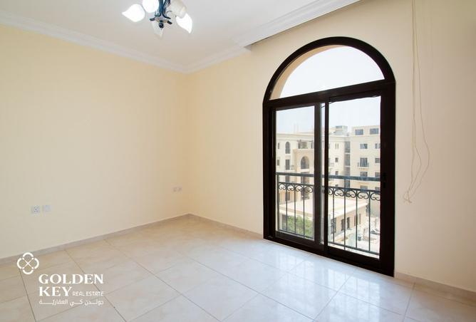 948512 - Property Image 3