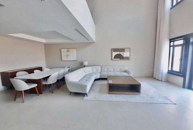 939941 - Property Image 2