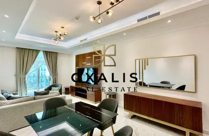 Apartment - 1 Bedroom - 2 Bathrooms for rent in The Garden - Floresta Gardens - The Pearl Island - Doha