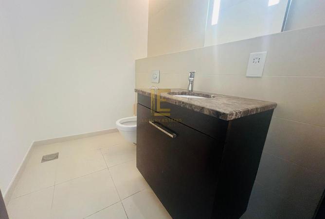 1002726 - Property Image 3