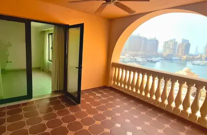 Apartment - 1 Bedroom - 2 Bathrooms for rent in Tower 31 - Porto Arabia - The Pearl Island - Doha