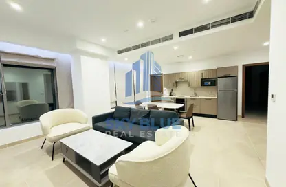 Apartment - 1 Bedroom - 2 Bathrooms for rent in Corniche Road - Corniche Road - Doha