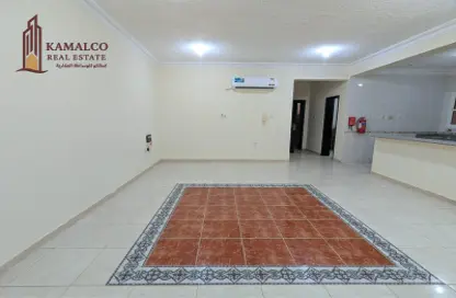 Apartment - 2 Bedrooms - 2 Bathrooms for rent in Muntazah 7 - Al Muntazah - Doha