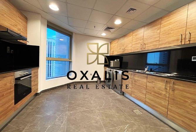 989448 - Property Image 3