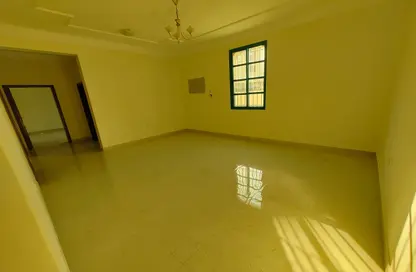 Apartment - 2 Bedrooms - 2 Bathrooms for rent in Fereej Bin Omran - Doha