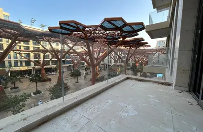 Apartment - 1 Bedroom - 2 Bathrooms for rent in Gewan Island - The Pearl Island - Doha