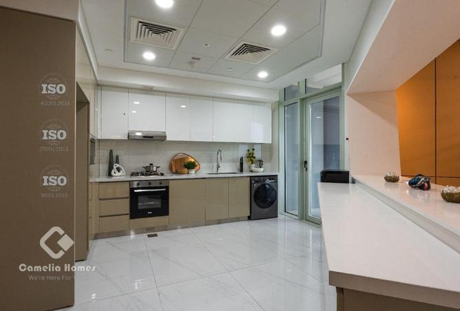 987312 - Property Image 3