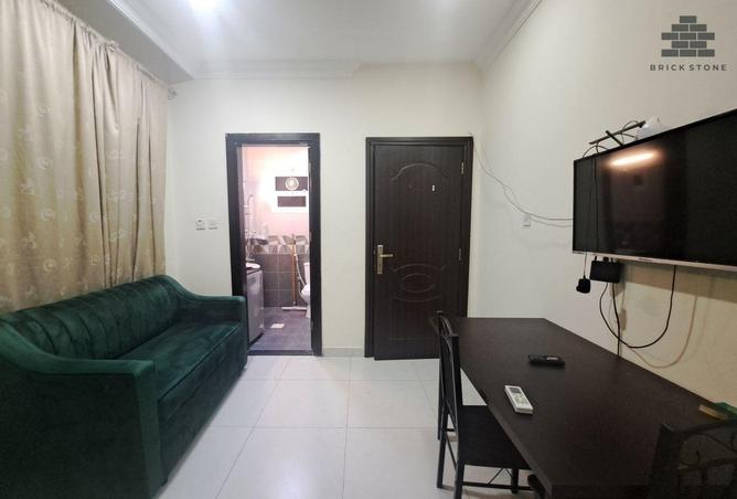 942110 - Property Image 3