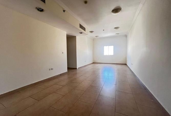 999244 - Property Main Image