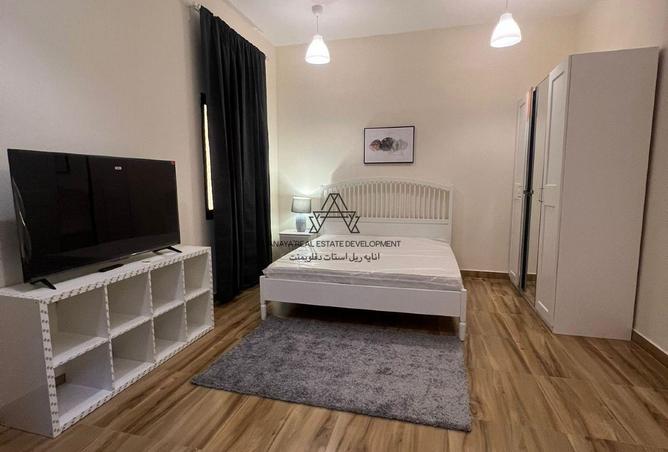 954253 - Property Image 2