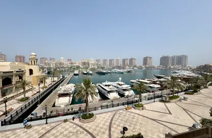 Apartment - 1 Bedroom - 2 Bathrooms for rent in Tower 6 - Porto Arabia - The Pearl Island - Doha