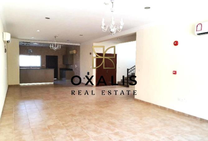 939278 - Property Image 3