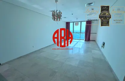 شقة - 2 غرف نوم - 3 حمامات للايجار في شارع بحيرة الخليج الغربي - بحيرة وست لاجون - الدوحة