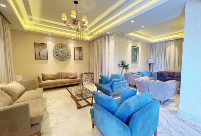 953599 - Property Image 3
