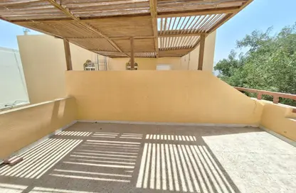 مجمع سكني - 5 غرف نوم - 5 حمامات للايجار في الثمامة - الثمامة - الدوحة