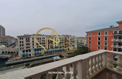 Apartment - 2 Bedrooms - 3 Bathrooms for sale in Carnaval - Qanat Quartier - The Pearl Island - Doha