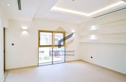 Compound - 3 Bedrooms - 2 Bathrooms for rent in Al Messila - Al Messila - Doha