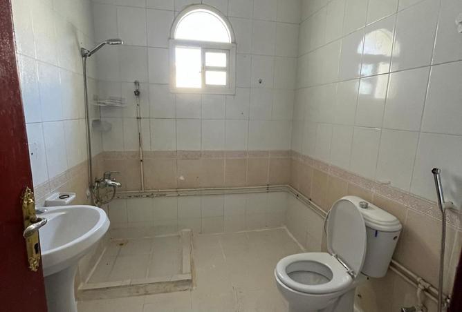 947369 - Property Image 2