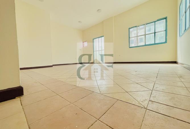 997543 - Property Main Image