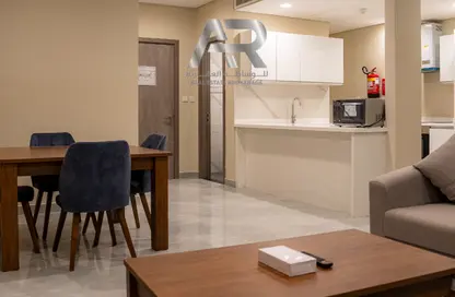 Apartment - 2 Bedrooms - 2 Bathrooms for rent in Giardino Village - The Pearl Island - Doha