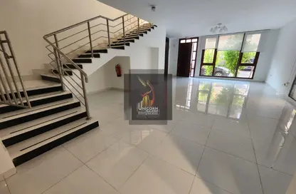 مجمع سكني - 4 غرف نوم - 5 حمامات للايجار في المسيلة - المسيلة - الدوحة