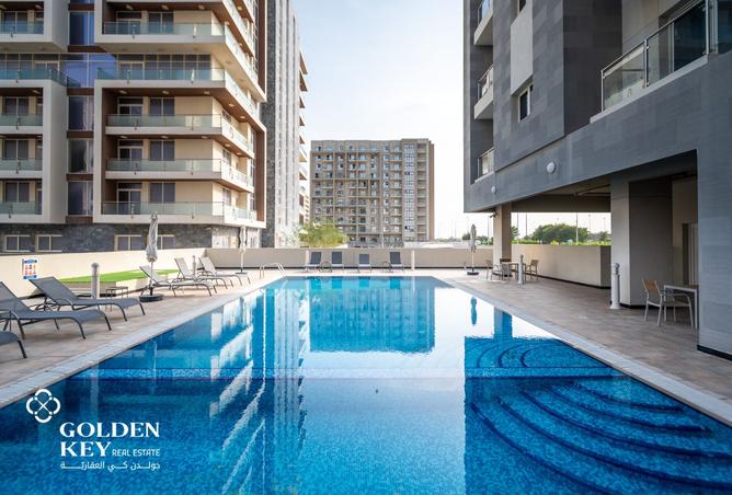 992446 - Property Image 3