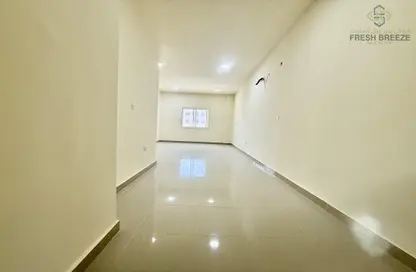 Apartment - 2 Bedrooms - 2 Bathrooms for rent in Al Nasr Street - Al Nasr - Doha