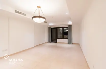 شقة - غرفة نوم - 2 حمامات للايجار في طريق بورتو الغربي - بورتو أرابيا - جزيرة اللؤلؤة - الدوحة