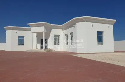 Villa - 3 Bedrooms - 3 Bathrooms for rent in Rawdat Al Hamama - Al Daayen