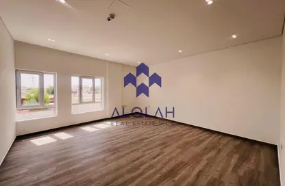 Apartment - 2 Bedrooms - 3 Bathrooms for rent in Fereej Kulaib - Doha