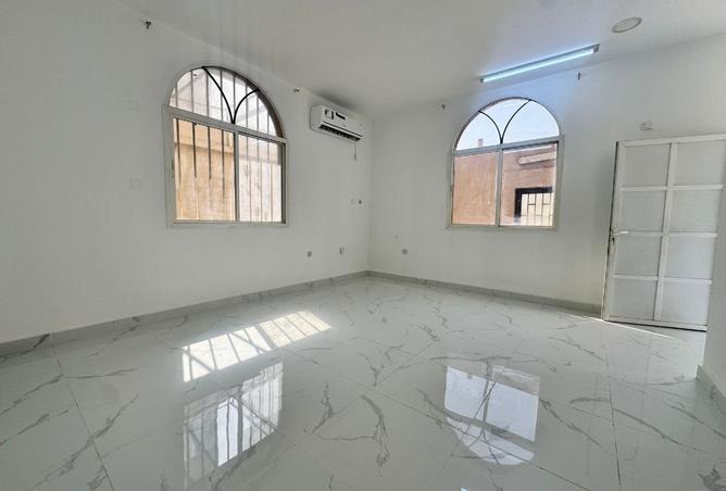 985987 - Property Main Image