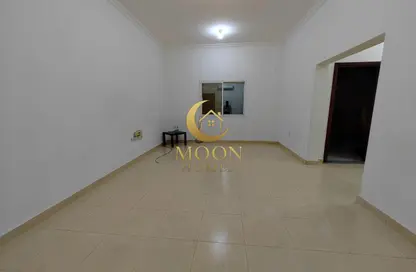 Apartment - 2 Bedrooms - 2 Bathrooms for rent in Al Hashmi Building - Al Muntazah Street - Al Muntazah - Doha