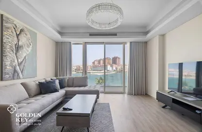 Apartment - 1 Bedroom - 2 Bathrooms for rent in Gewan Island - The Pearl Island - Doha