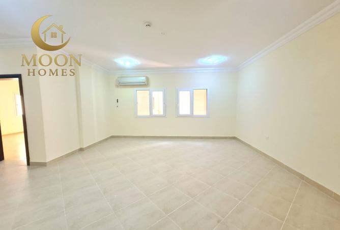 1005879 - Property Main Image