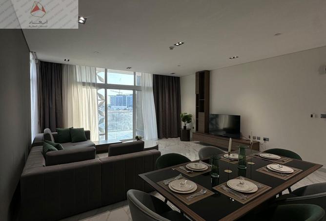 954673 - Property Image 2