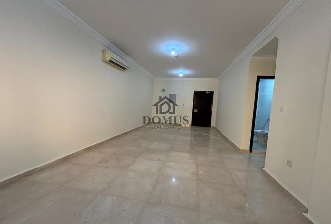 937986 - Property Image 2