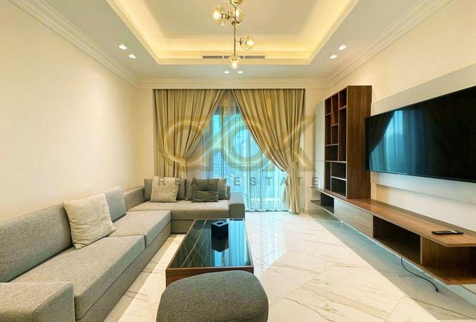 918608 - Property Image 2
