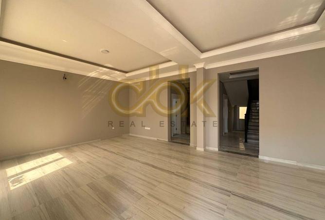 934673 - Property Image 3