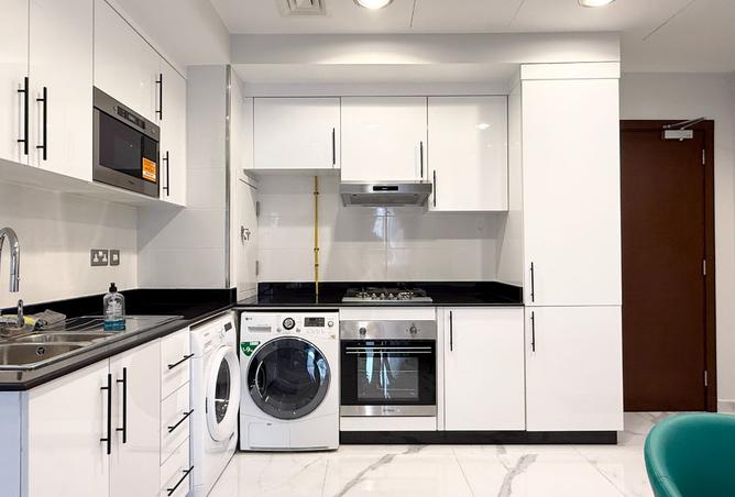 987718 - Property Image 3