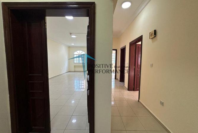 987065 - Property Main Image