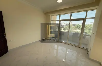دوبلكس - 2 غرف نوم - 3 حمامات للايجار في ريجنسي ريزيدنس فوكس هيلز 1 - الوسيل