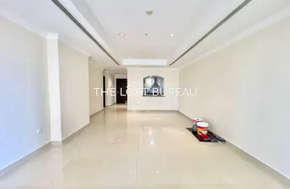 Apartment - 1 Bedroom - 2 Bathrooms for sale in East Porto Drive - Porto Arabia - The Pearl Island - Doha