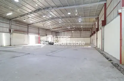 Warehouse - Studio for rent in Industrial Area 5 - Industrial Area - Industrial Area - Doha