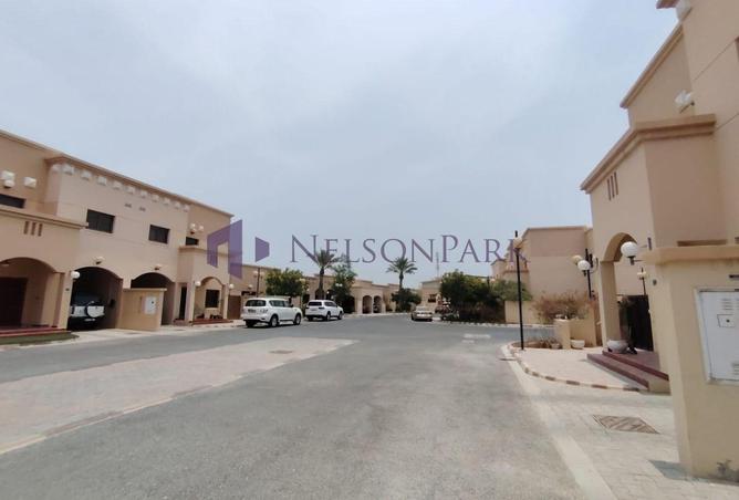 952675 - Property Image 2